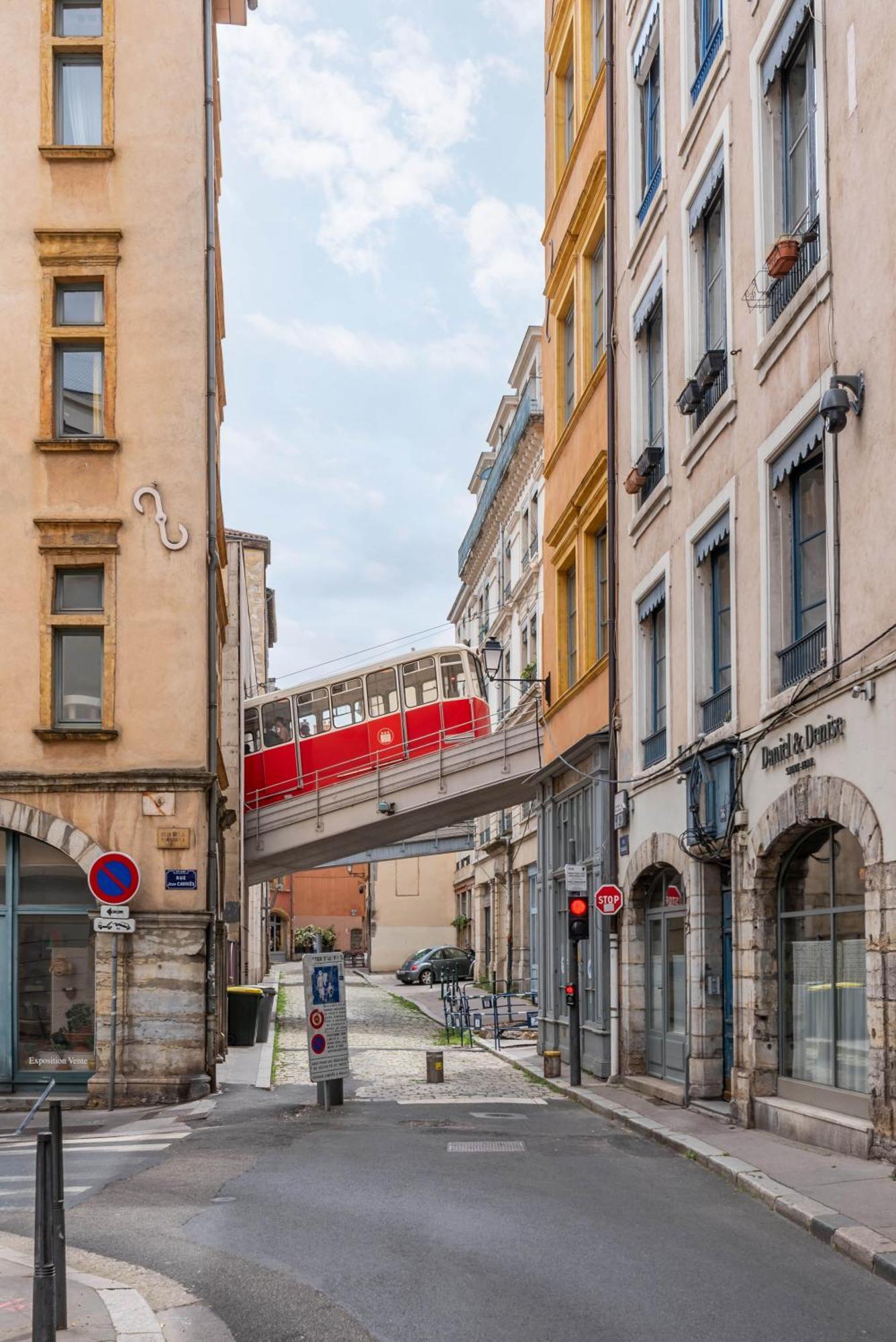 リヨンLes Balcons De Guignolアパートメント エクステリア 写真